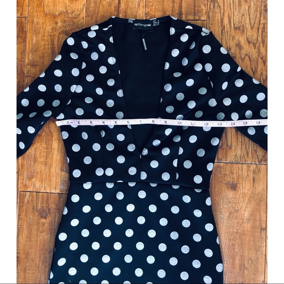 NWOT Pretty Little Thing Polka dot dress - Picture 8 of 8